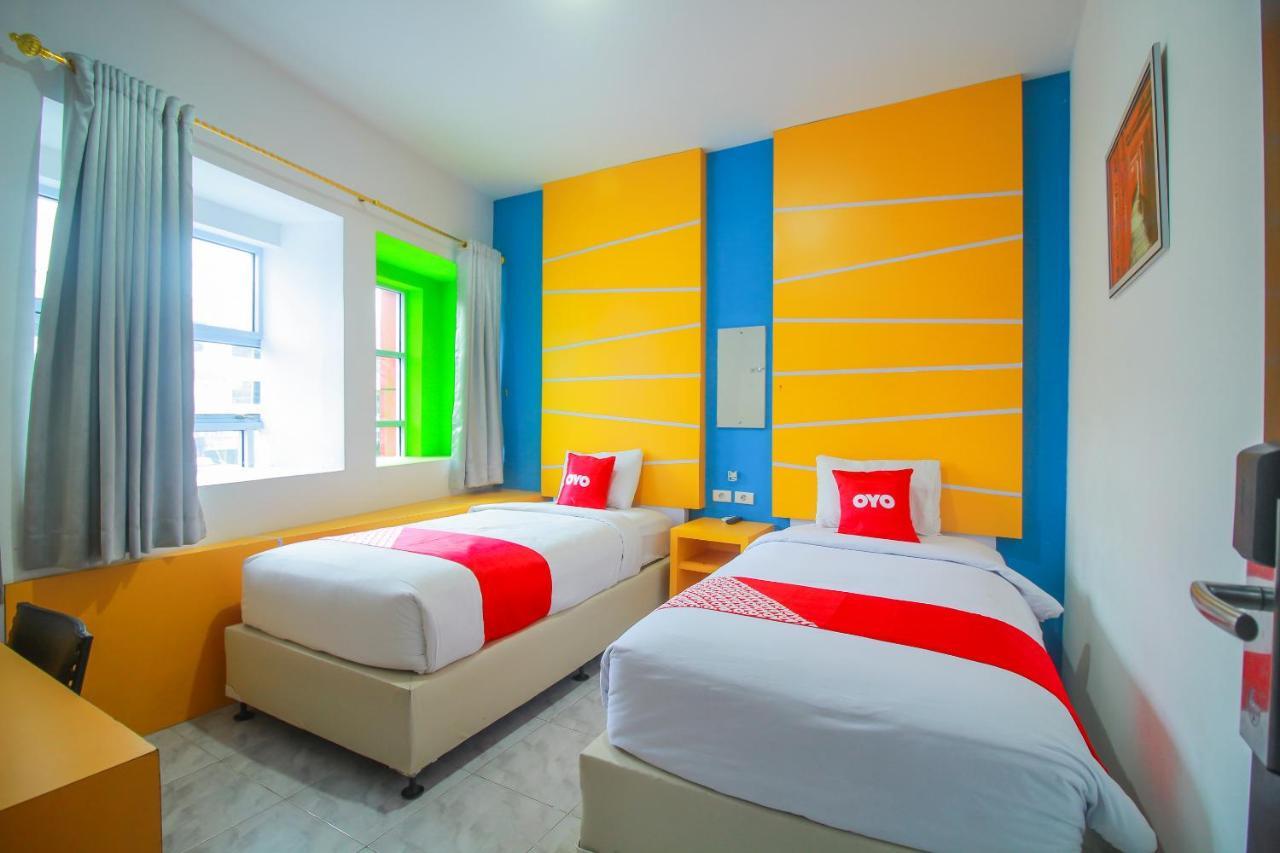 פקאנבארו Oyo 1825 Marcopolo Homestay מראה חיצוני תמונה