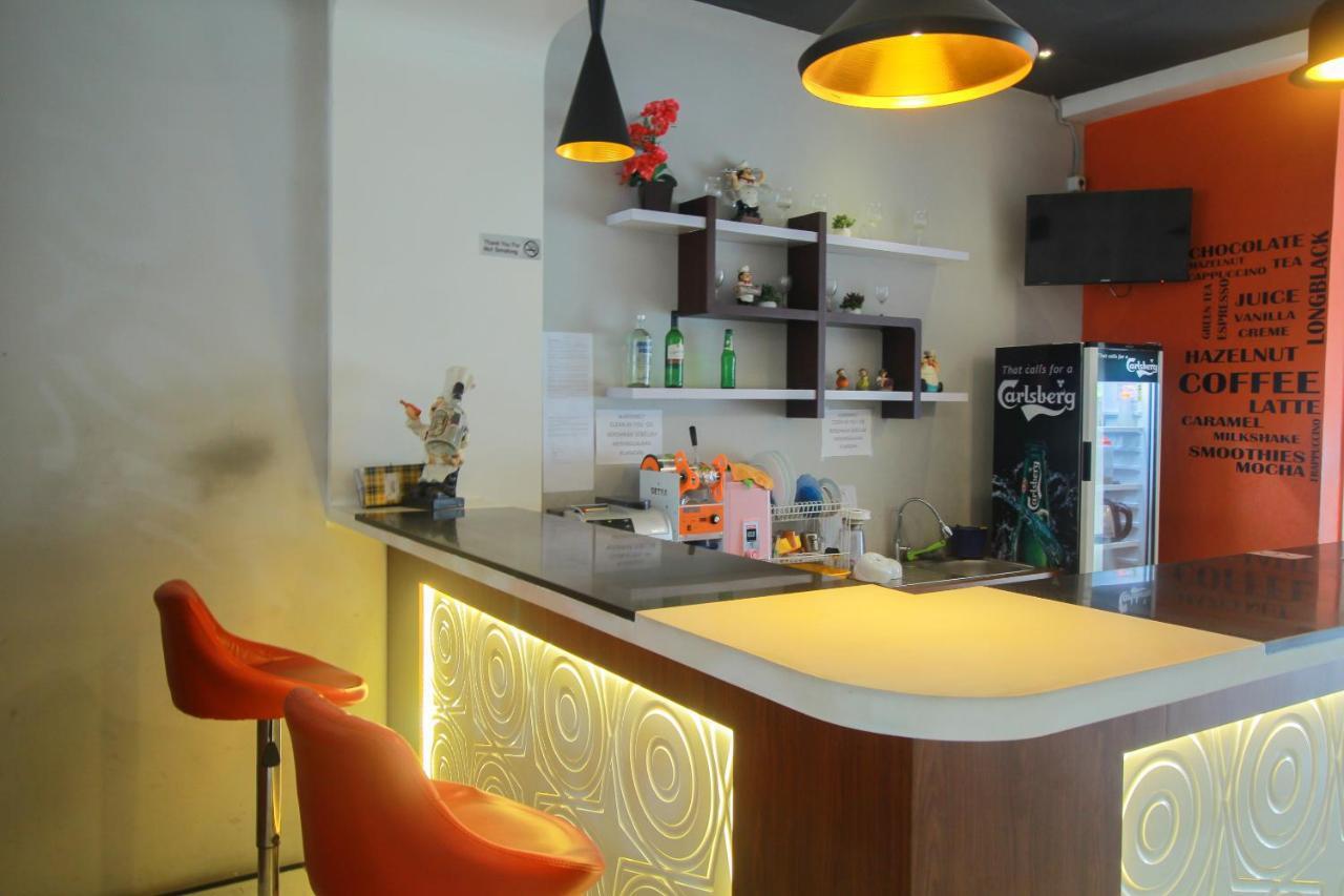 פקאנבארו Oyo 1825 Marcopolo Homestay מראה חיצוני תמונה
